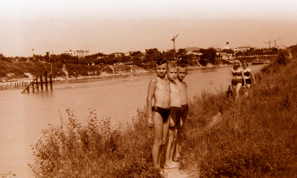 Начало 60 ых. Вид на Тирасполь с правого берега Днестра